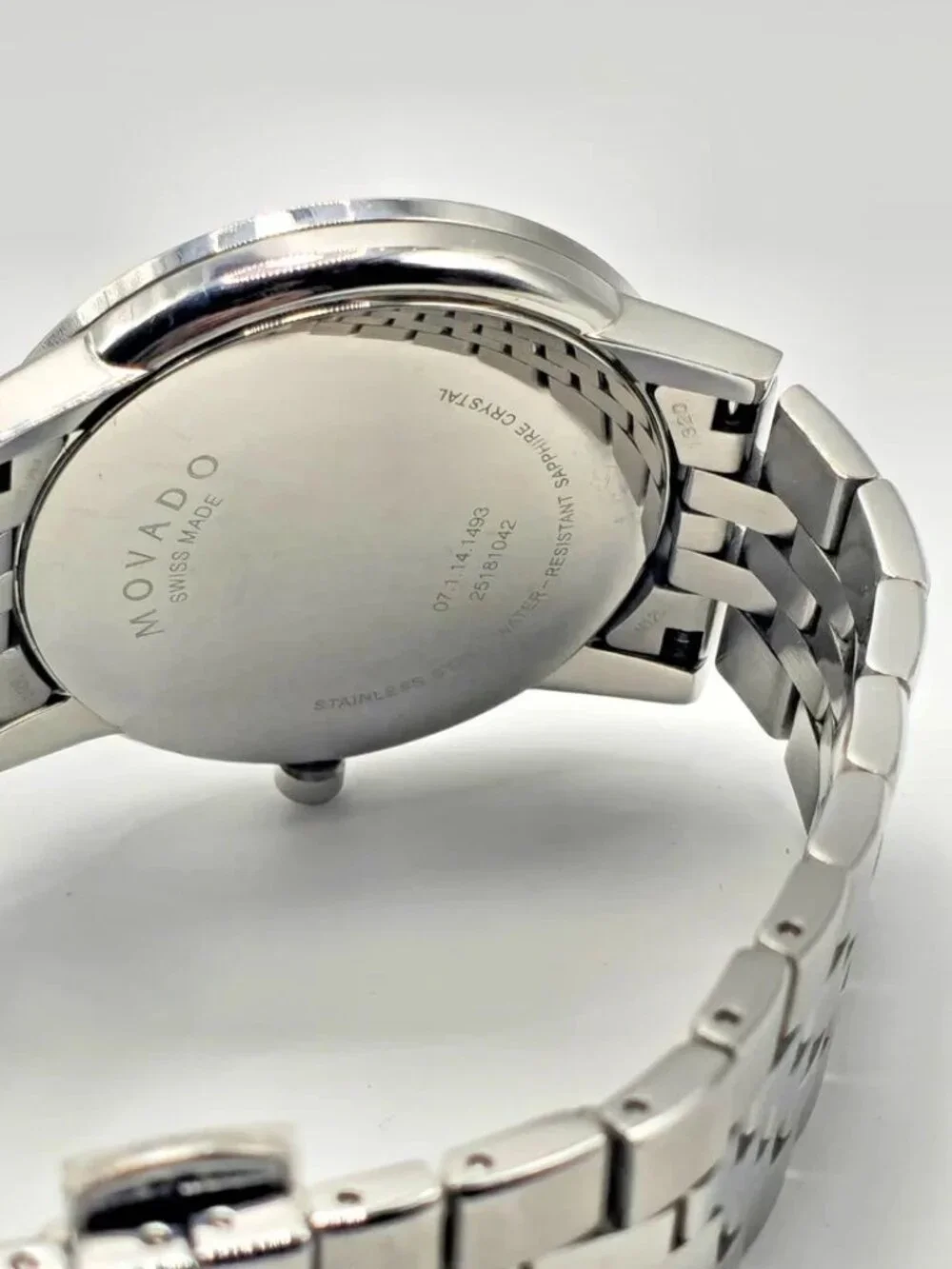 Movado Museum Classic Black Dial Mens Watch 0607201 Stainless Steel Swiss Made